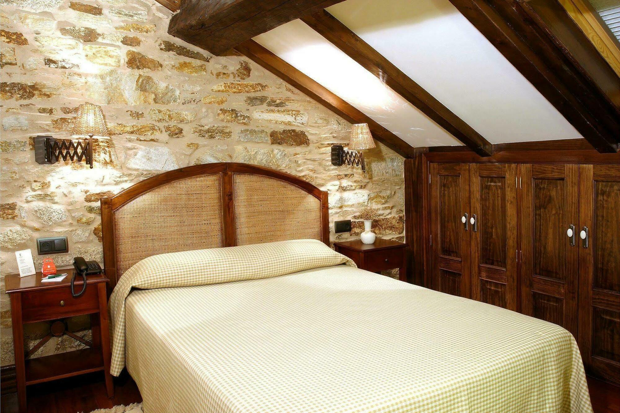 Hotel Rua Villar Santiago de Compostela Room photo